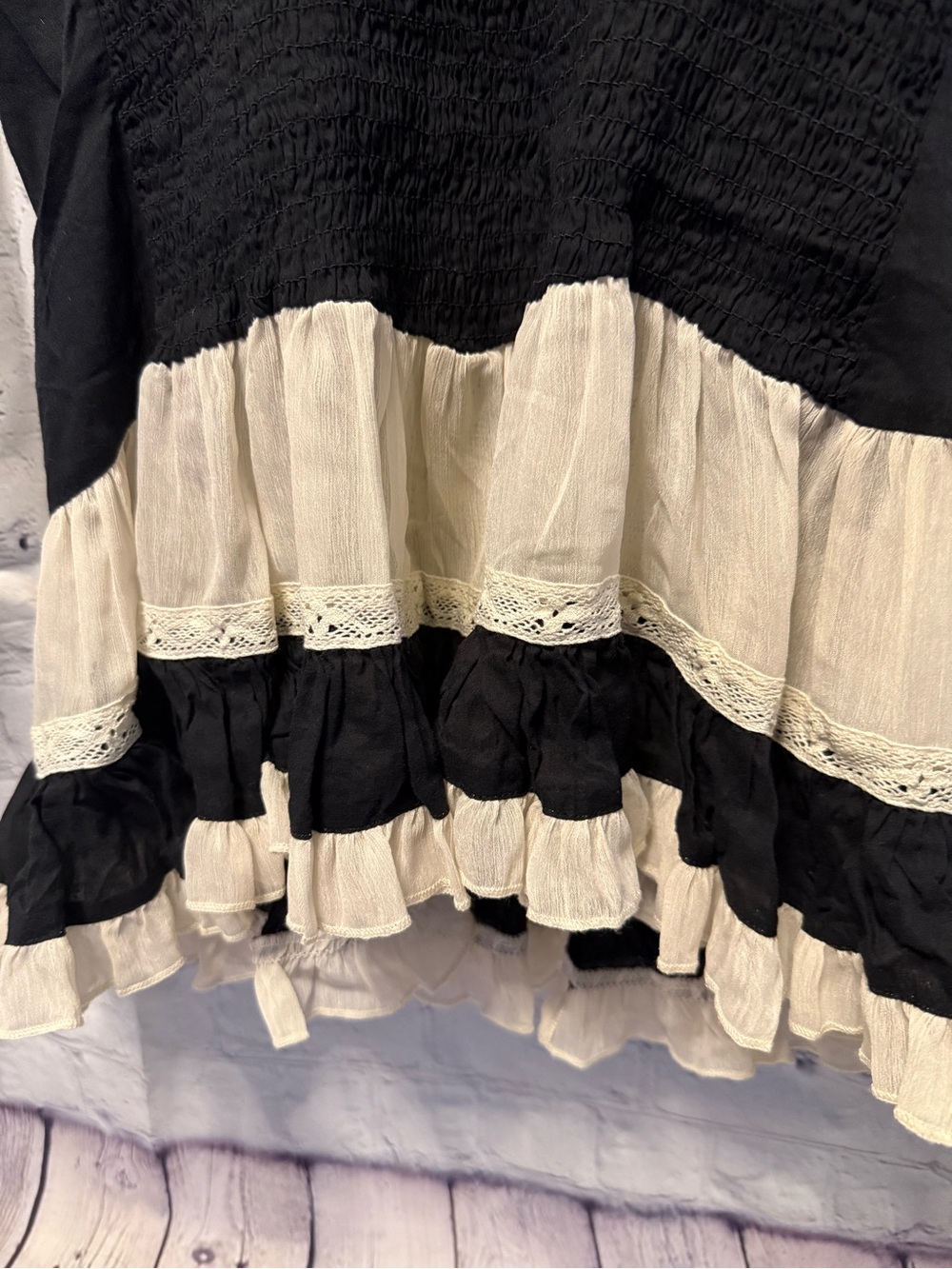 VENUS Black Top with Cream Crochet Trim - Picture 7 of 8